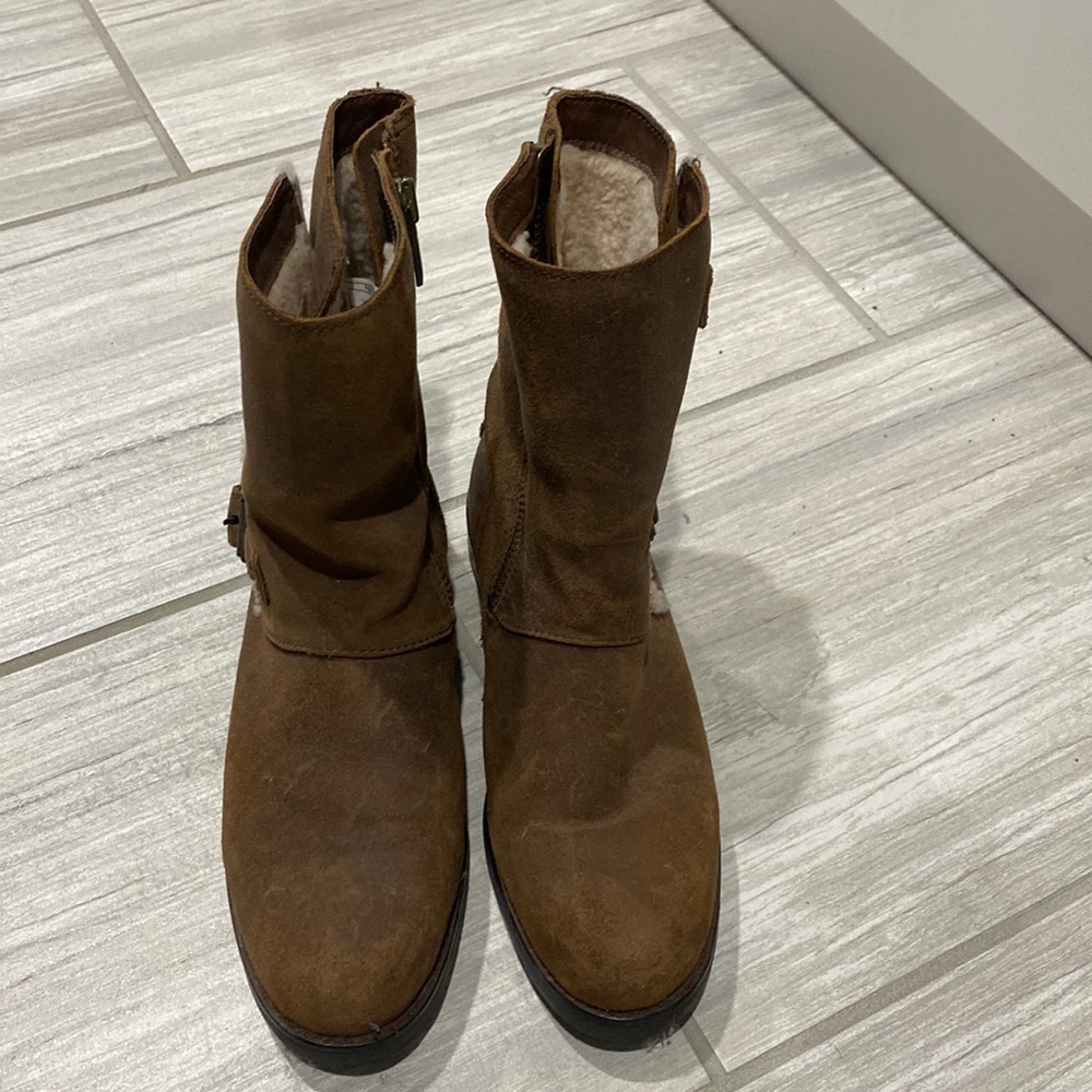 Women’s Ugh boots